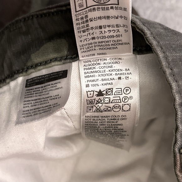 Levi's Carrier‎ Camo Cargo Shorts Men's 30* Woodland Utility Heavyweight Cotton - Picture 7 of 10